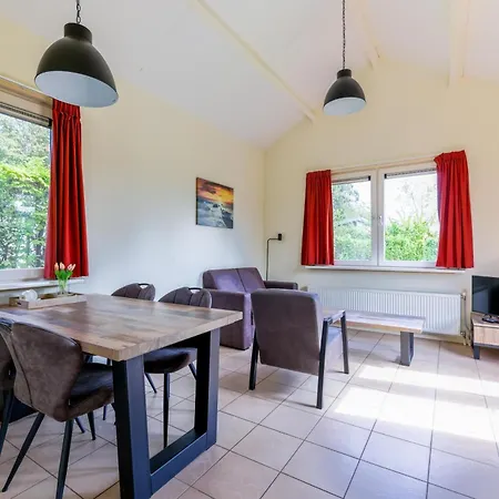 Vlotvaren 3p Seringenlaan 140 Casa de Férias